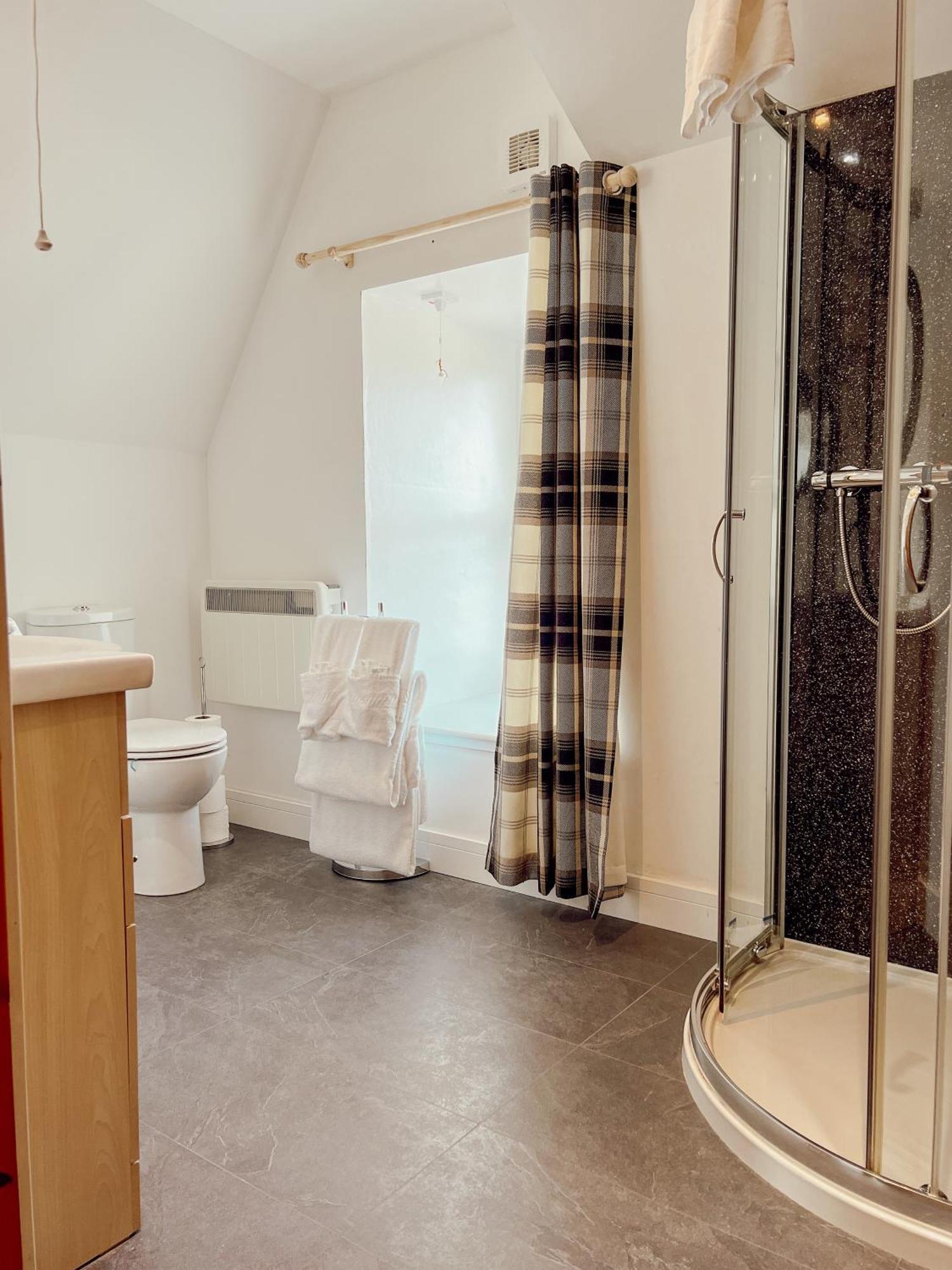 Loch Ness Gatehouse Apartments حصن أوغسطس المظهر الخارجي الصورة